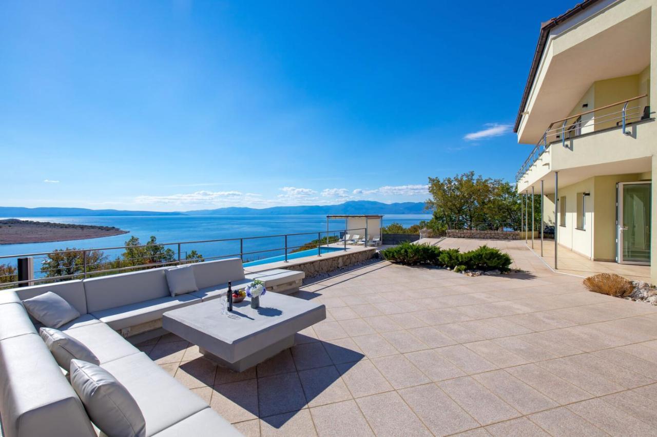Luxury Villa Ostro With Pool & Krk Bridge View Kraljevica Exteriör bild